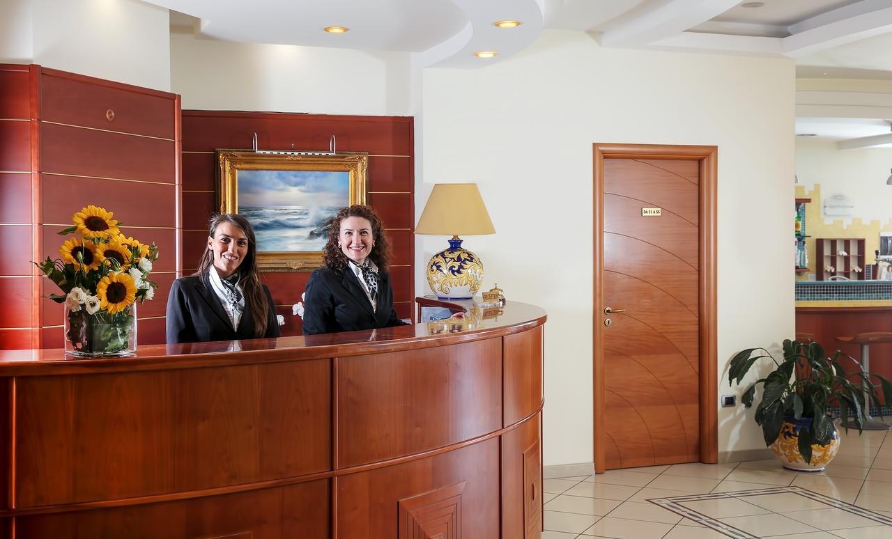 Amalfi - Positano Home & Breakfast Pontecagnano Εξωτερικό φωτογραφία
