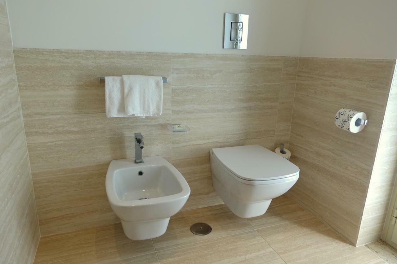 Amalfi - Positano Home & Breakfast Pontecagnano Εξωτερικό φωτογραφία